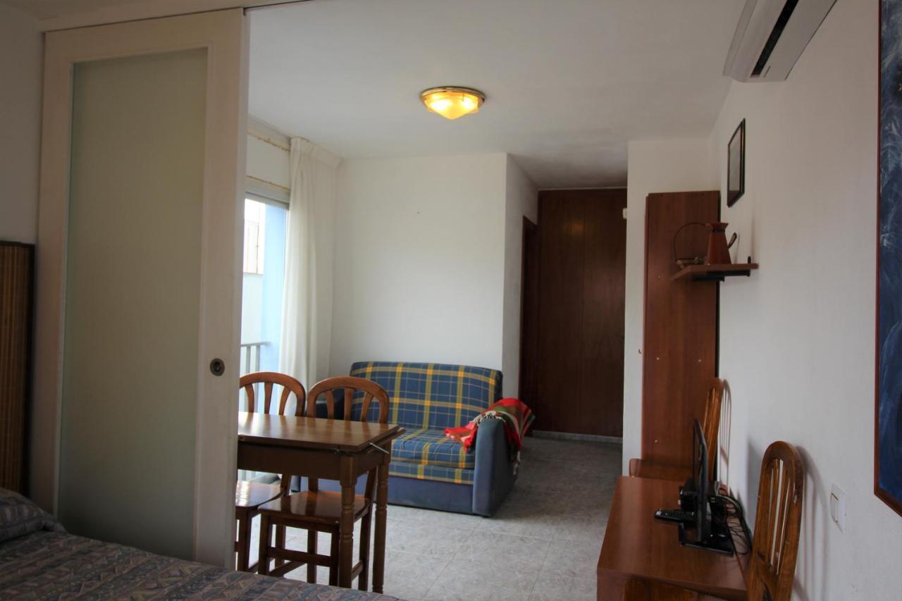 Global Immo 1036 Estrella De Mar Apartment โรเซส ภายนอก รูปภาพ